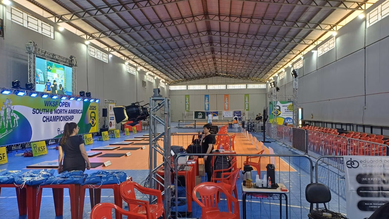 Bastidores da montagem